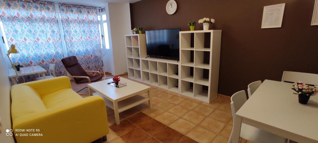 Picasso Apartamento Vecindario  Ngoại thất bức ảnh