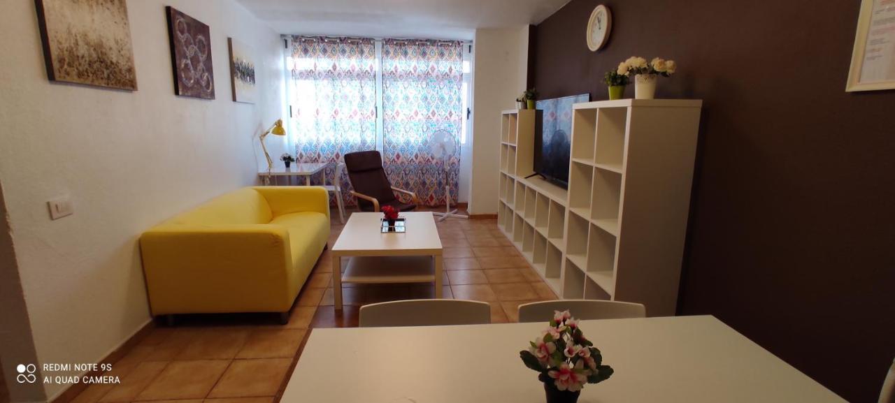Picasso Apartamento Vecindario  Ngoại thất bức ảnh